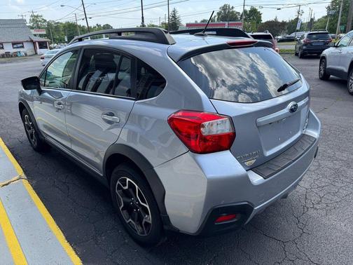 Ice Silver Metallic 2015 Subaru XV Crosstrek 5dr CVT 2.0i Limited
