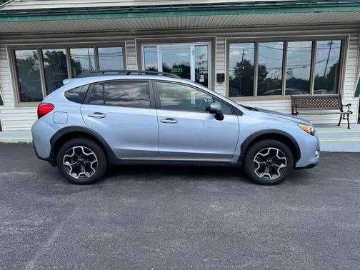 Ice Silver Metallic 2015 Subaru XV Crosstrek 5dr CVT 2.0i Limited