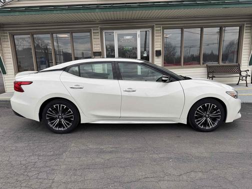 2017 Nissan Maxima Platinum 3.5L