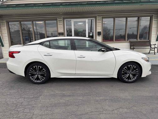 2017 Nissan Maxima Platinum 3.5L