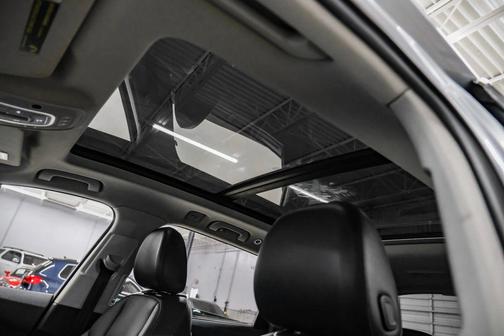 Florett Silver Metallic 2017 Audi Q7 3.0T Premium
