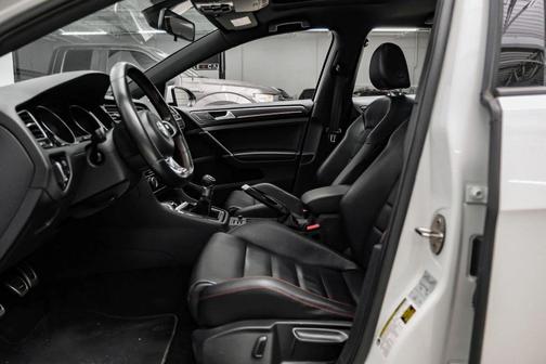 2018 Volkswagen Golf GTI 2.0T S 4-Door