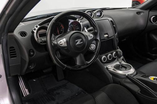 2010 Nissan 370Z Base