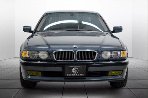 2001 BMW 740 740iL Sedan 4D