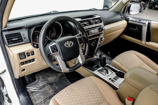 2013 Toyota 4Runner SR5
