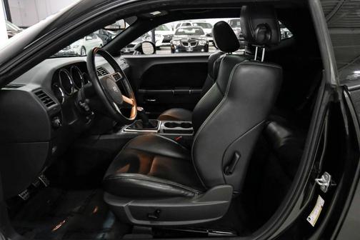 2009 Dodge Challenger SRT8