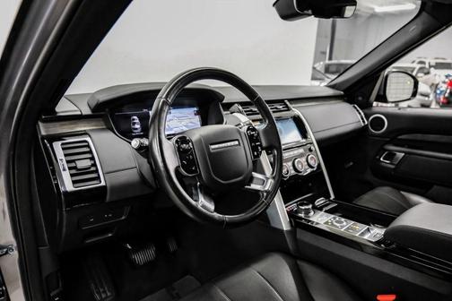 2020 Land Rover Discovery HSE