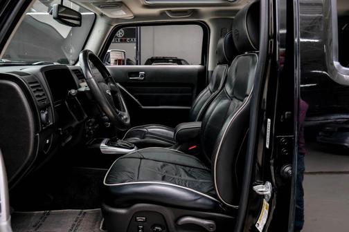 2009 Hummer H3 Alpha
