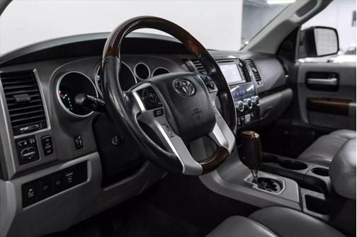 2015 Toyota Sequoia Platinum