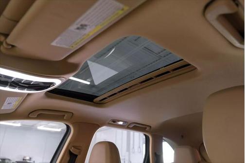 2014 Porsche Cayenne Platinum Edition