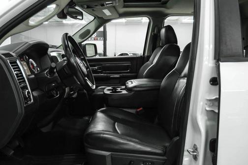 2016 RAM 1500 Laramie