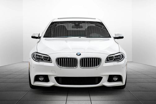 2016 BMW 550 550i Sedan 4D