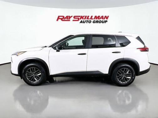 Glacier White 2024 Nissan Rogue S