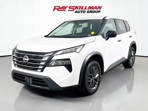 Glacier White 2024 Nissan Rogue S