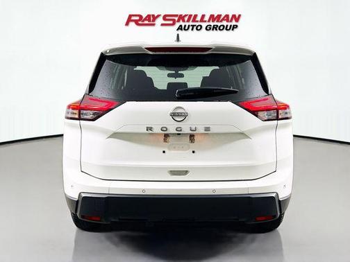 Glacier White 2024 Nissan Rogue S