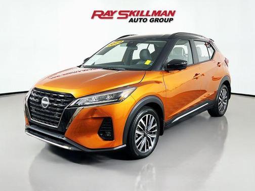 2024 Nissan Kicks SR