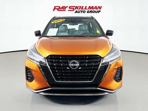 2024 Nissan Kicks SR