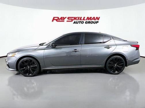 Gun Metallic 2022 Nissan Altima 2.5 SR