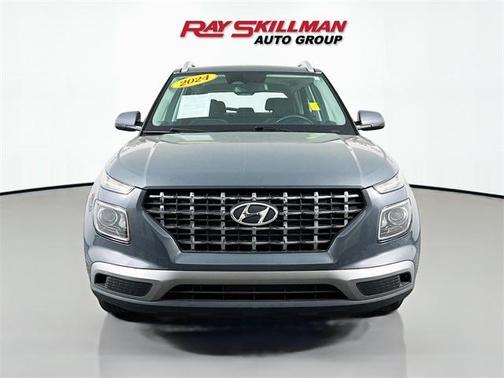 2024 Hyundai VENUE SEL