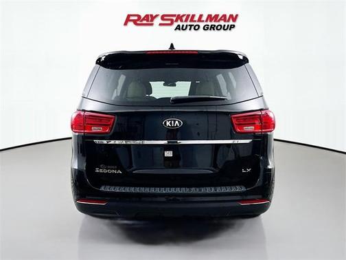 2020 Kia Sedona LX