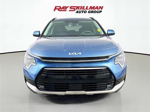2024 Kia Niro SX Touring