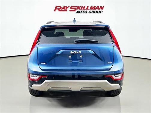 2024 Kia Niro SX Touring