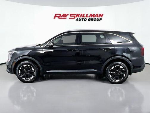 Ebony Black 2024 Kia Sorento S