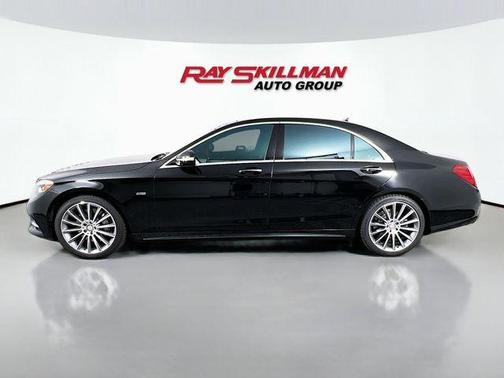 Black 2015 Mercedes-Benz S-Class S 550