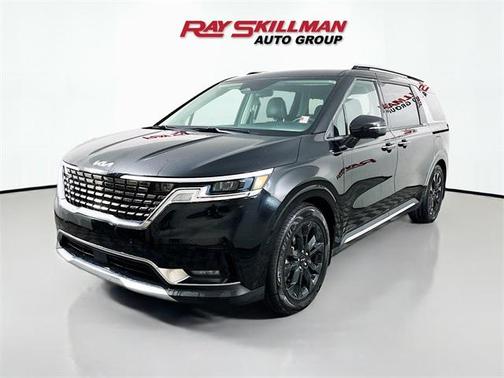 2022 Kia Carnival SX