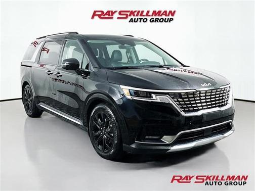 2022 Kia Carnival SX