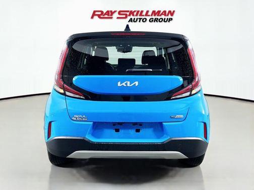2023 Kia Soul EX