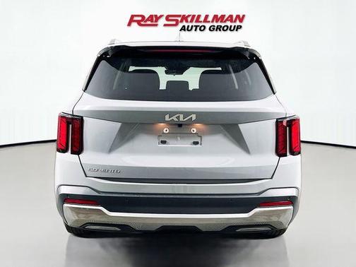 Wolf Gray 2025 Kia Sorento S
