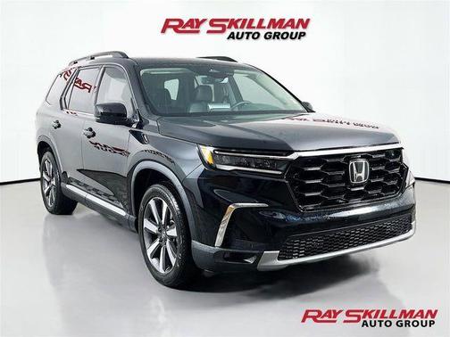 Black 2024 Honda Pilot Touring