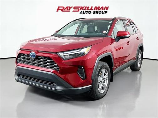 2022 Toyota RAV4 Hybrid XLE