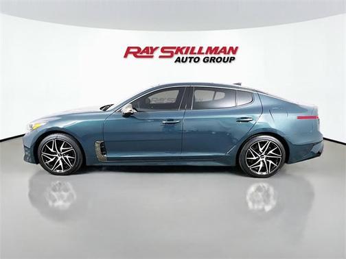 2023 Kia Stinger GT-Line