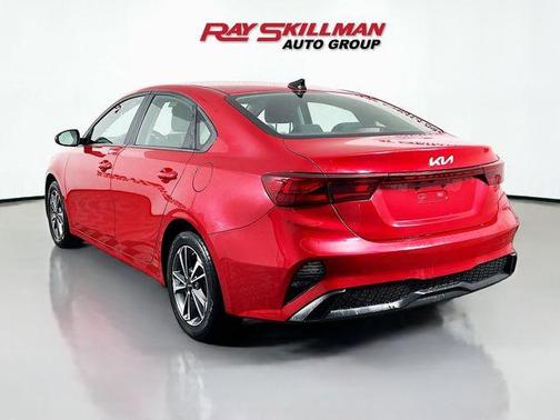 Currant Red 2024 Kia Forte LXS