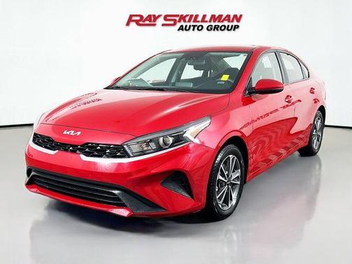 Currant Red 2024 Kia Forte LXS