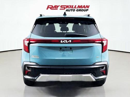 Blue 2025 Kia Seltos EX