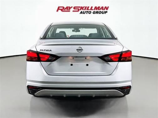 2022 Nissan Altima 2.5 S