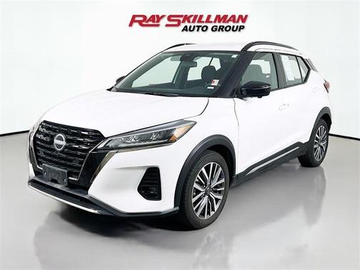2024 Nissan Kicks SR