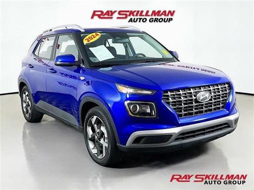 2024 Hyundai VENUE SEL