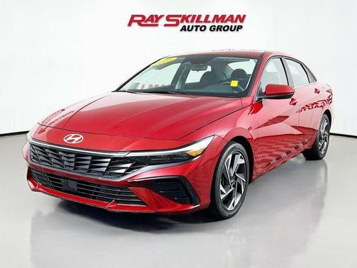 Red 2025 Hyundai ELANTRA SEL Convenience