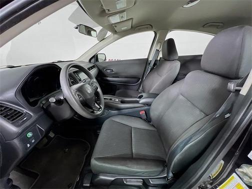 2017 Honda HR-V LX