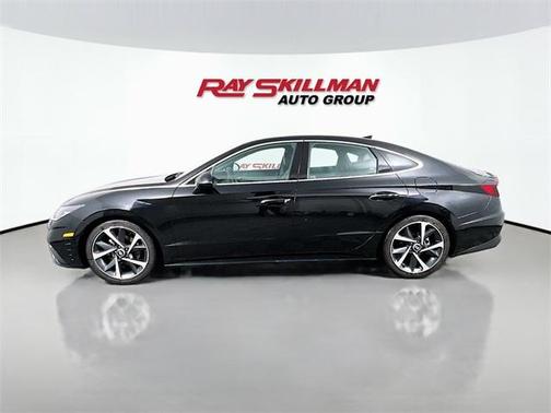 2023 Hyundai SONATA SEL Plus