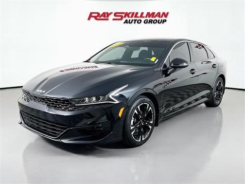2022 Kia K5 GT-Line