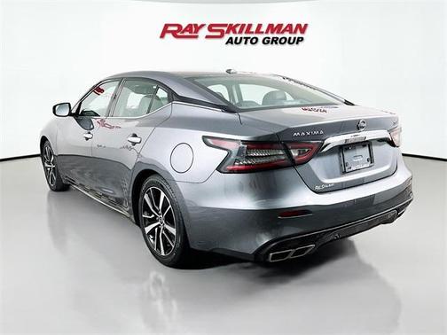 2023 Nissan Maxima SV