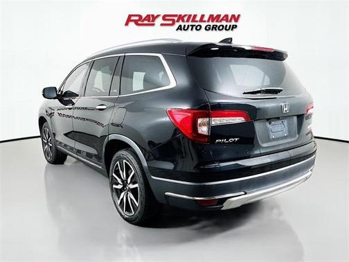 2019 Honda Pilot Touring 7-Passenger