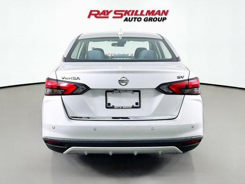 2020 Nissan Versa 1.6 SV