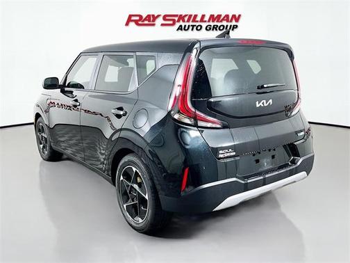 2023 Kia Soul EX