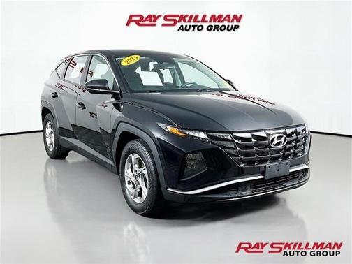 2023 Hyundai TUCSON SE